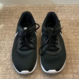 Nike Women’s Black Running Shoes